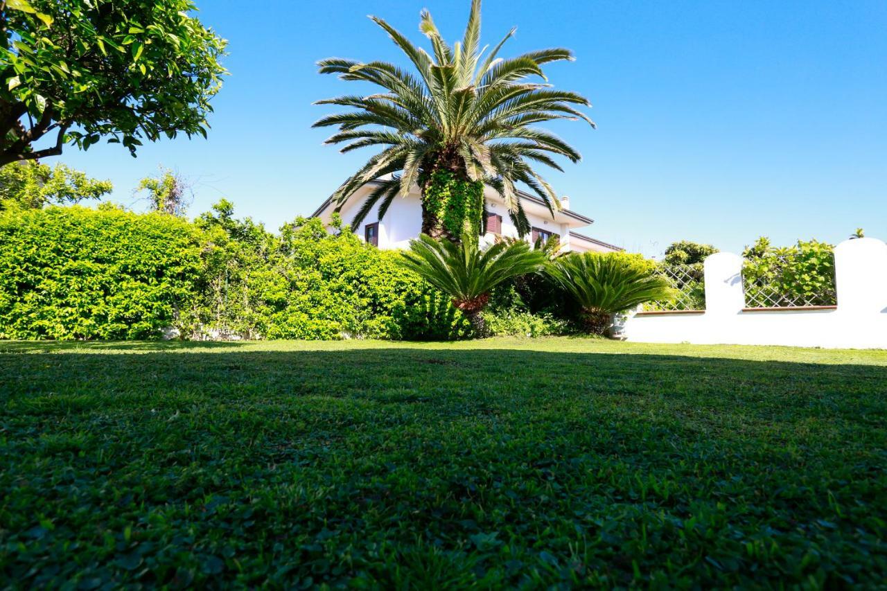 L'Ippocampo Guest House Sabaudia Buitenkant foto